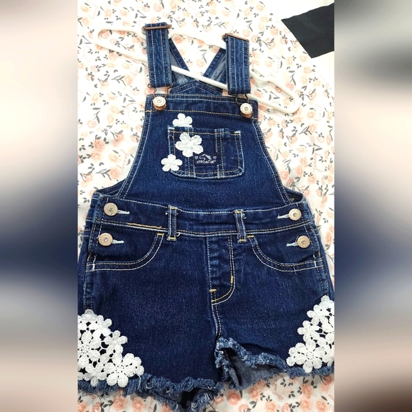 Toddlers girls denim overalls Jordache 4t - Picture 1 of 2